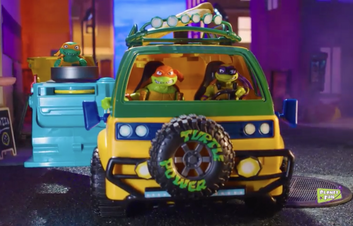 Turtles Ride in style in the Pizza Fire Delivery Van