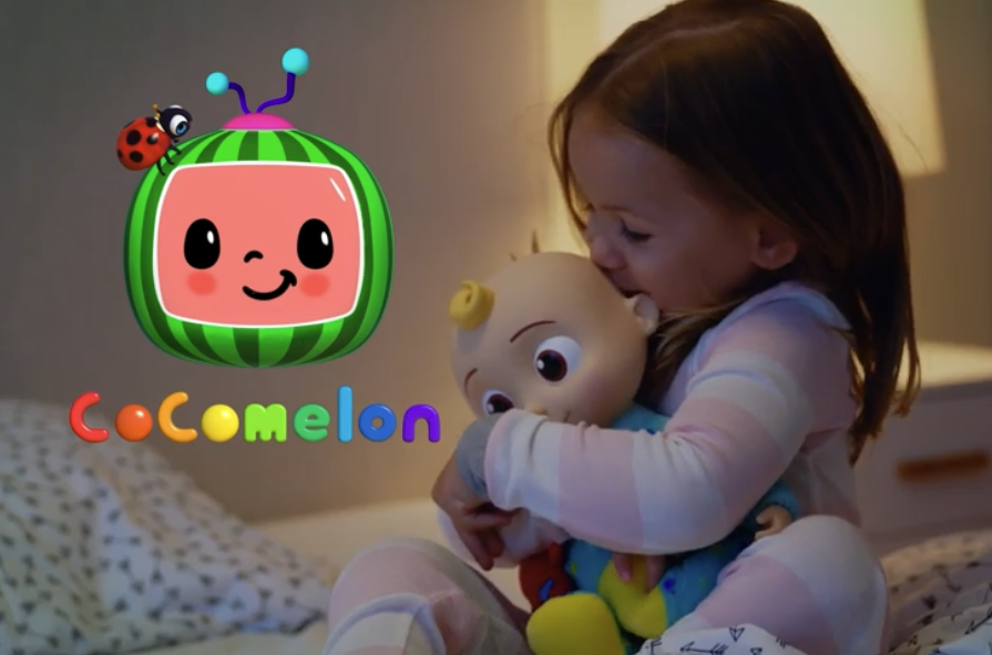 CoComelon Bedtime JJ Doll & Dr Checkup Set